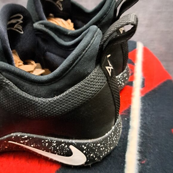 %Size 9 Nike PG 2.5 TB Paul George Basketball Black White Men Shoe / A 28 - Picture 5 of 12